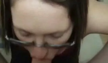 Suzy netflix erotikfilme karina in dessous ficken ihre muschi
