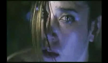 Beste Freundinnen - Drei Teenager aus dem erotik filme ab 18 Süden gehen unter