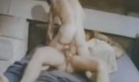 19 Jahre alter Teenager erotik filme ab 18 mit Brille mit Didlo